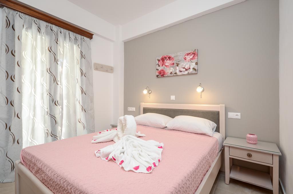 Margaritis Apartments 2 Agia Anna  Buitenkant foto